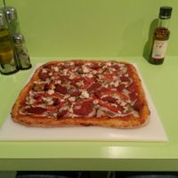 Chorizo Pizza (in my opinion the best pizza) at Dolce Pizza y Los Veganos - Hipolit Lazaro in Barcelona