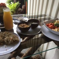 Breakfast dulce + arepa tofu at El Punto Veggie in Salento