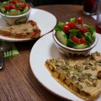Quiche + salad at Bites and Wines in Antwerpen