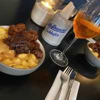 Mac‘n‘cheese mit Meatballs  at MARIA in Berlin