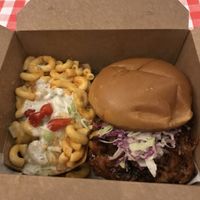 Food was great! Loved the bbq pulled jackfruit. The price is affordable for what you get. This meal was $13. Customer service was good. Was asked to wear a mask. 👎🏻 ...💉 at Dharma Southern Chick'n in Orlando