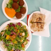 Wrap, Ensalada con Tofu, Falafel at kVegan in Tenerife