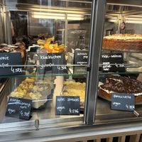 A lot of vegan optional  at kuchen kollektiv in Bochum