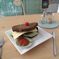 my yummie vegan burger at Bio Bodega in Rotterdam