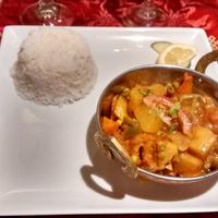 Curry, vegetables and rice at Le Yeti in Toulouse