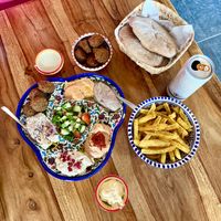 Falafel Masters Tapas (+fries & extra falafel!)  at Falafel Masters in Eindhoven