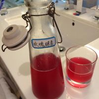 Rose Kombucha to go - cold, healthy and tasty! at LianBang SuShi 连邦素食. in Nanning