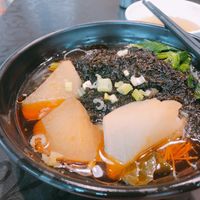 Noodles with seaweed, radish at So Yuet Hin 素悅軒 in New Territories