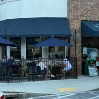 Front Patio at Verde Taqueria in Brookhaven