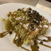 Vegan Pistachio cake at Il Papiro in Milan