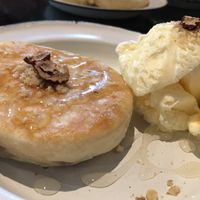 Korean Hottok with Ice-Cream (not vegan) at Somushikocha in Kyoto