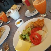 Tolle, vegane Frühstück buffet. at Naturhotel LechLife in Wangle