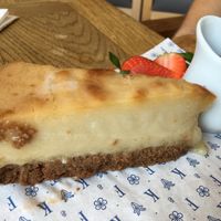 Cheesecake at Flax & Kale - Placa Castella in Barcelona