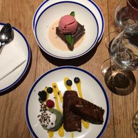 chocolate cake and carrot cake at Flax & Kale - Placa Castella in Barcelona