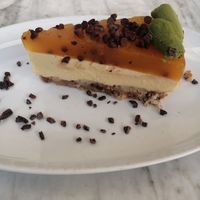 Pastel fruta de la pasión at Flax & Kale - Placa Castella in Barcelona