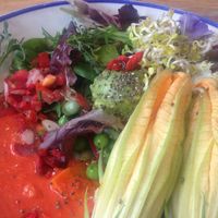 zucchini blossoms at Flax & Kale - Placa Castella in Barcelona