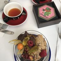 Açaítella bowl and rooibos tea at Flax & Kale - Placa Castella in Barcelona