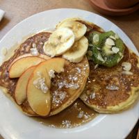 Vegan pancakes at Le Tricycle in Paris