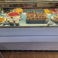 Kuchenauswahl at Margarete Café in Hamburg
