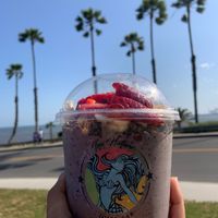 Açaí bowl at Tru Nature Juice Bar in Long Beach