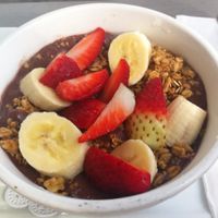 breakfast acai-bowl at Juice and Java in Miami Beach
