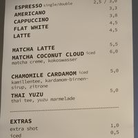  at EVERYTHING bagels & coffee in Berlin