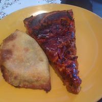 Vegetable pattie, pizza at Soul Vegetarian in Tallahassee