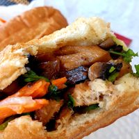  at Bun Me in Northridge