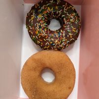 Cinnamon & sprinkles at Donaccino in Dubai