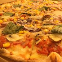 vegan pizza with vegan cheese at Pizza Letna in Prague