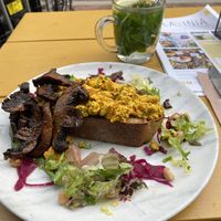 Scrambled tofu and mushroom bacon  at Lavinia Good Food - Centrum in Amsterdam