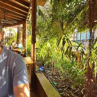 outdoor dining at Yemanja Woodfired Grill in Oranjestad
