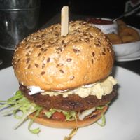 Vegan Moroccan Burger at Belzepub in Prague