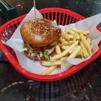  at Belzepub in Prague