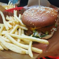 Belze Beyondmeat burger at Belzepub in Prague