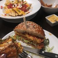 Beat vegan junk food  at Belzepub in Prague