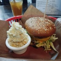  at Belzepub in Prague