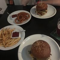 My burger was vegan, not excellent but still good. They have lots vegan options and very cheap at Belzepub in Prague