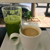 Yummy kale, orange & lime juice 💫 at Mount Zion Vegano in Sao Paulo
