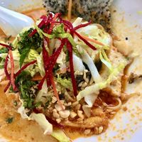 Vietnamese broth with vegetables, tofu and peanuts at Cat Tuong in Berlin