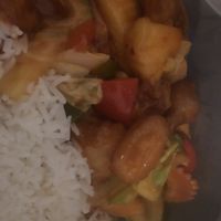 Gericht mit Ananas, frittiertem Seidentofu und Gemüse (to go) / dish with pineapple, fried silken tofu and vegetables (to go)  at Well Being II in Cologne