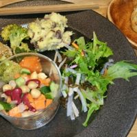 Dinner set at Cosme Kitchen Cafe in Kyoto