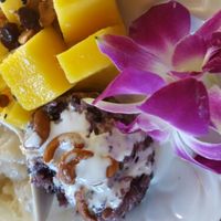 Black sticky rice and mango at Bubbles Live in Chiang Mai