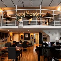 Un Piano Dans La Théière   at Un Piano dans la Theiere in Orleans