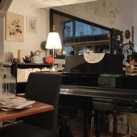 You can play the piano! at Un Piano dans la Theiere in Orleans