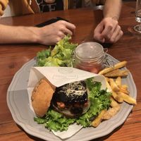 Tempe teriyaki hamburger with sides ¥1480(?) at Organic Table by Lapaz in Tokyo