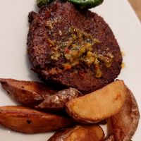 Chorizo con patatas y salsa chimichurri at El Vergel Veggie Restaurant in Tarragona