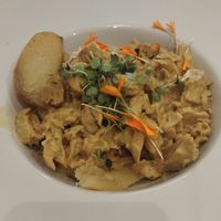 Potatoes+chic*n at El Vergel Veggie Restaurant in Tarragona