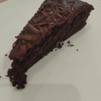 Chocolate cake at El Vergel Veggie Restaurant in Tarragona