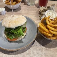 Carolina BBQ Burger with curly fries and maio  at My Heart Beats Vegan in Karlsruhe